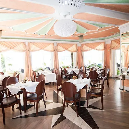Hotel Lido Seegarten 4*